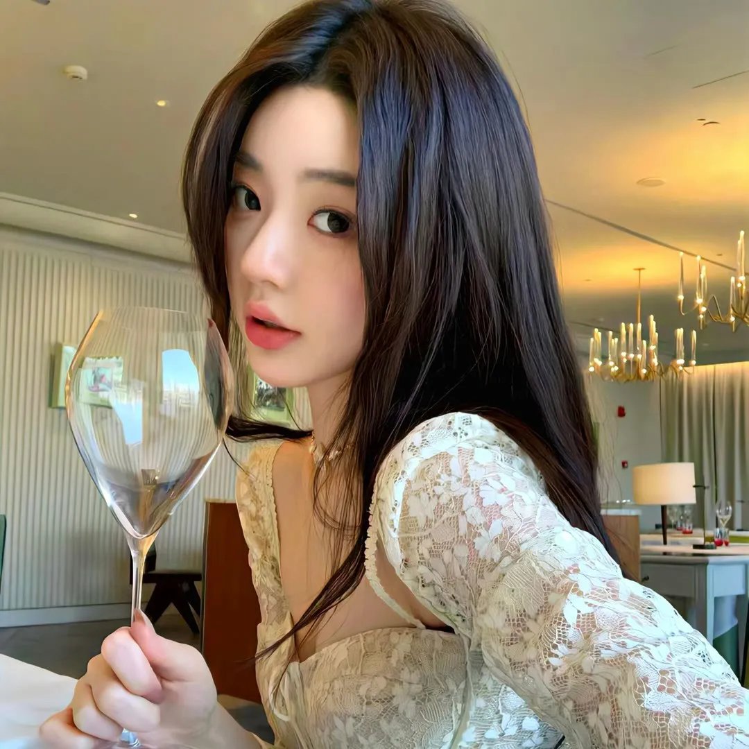 窗户上的阴影
